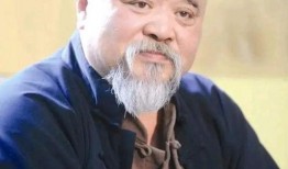 李琦爆料自己恩人视频,揭秘背后感人故事