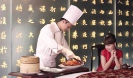 央视爆料奶茶事件视频播放,揭秘饮品行业潜规则