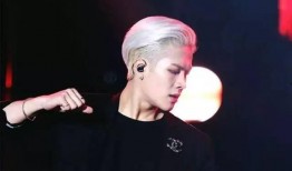 王嘉尔爆料恋情视频合集,甜蜜瞬间回顾