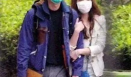 娱乐圈狗仔爆料抖音,抖音新恋情曝光，明星情侣甜蜜互动引热议